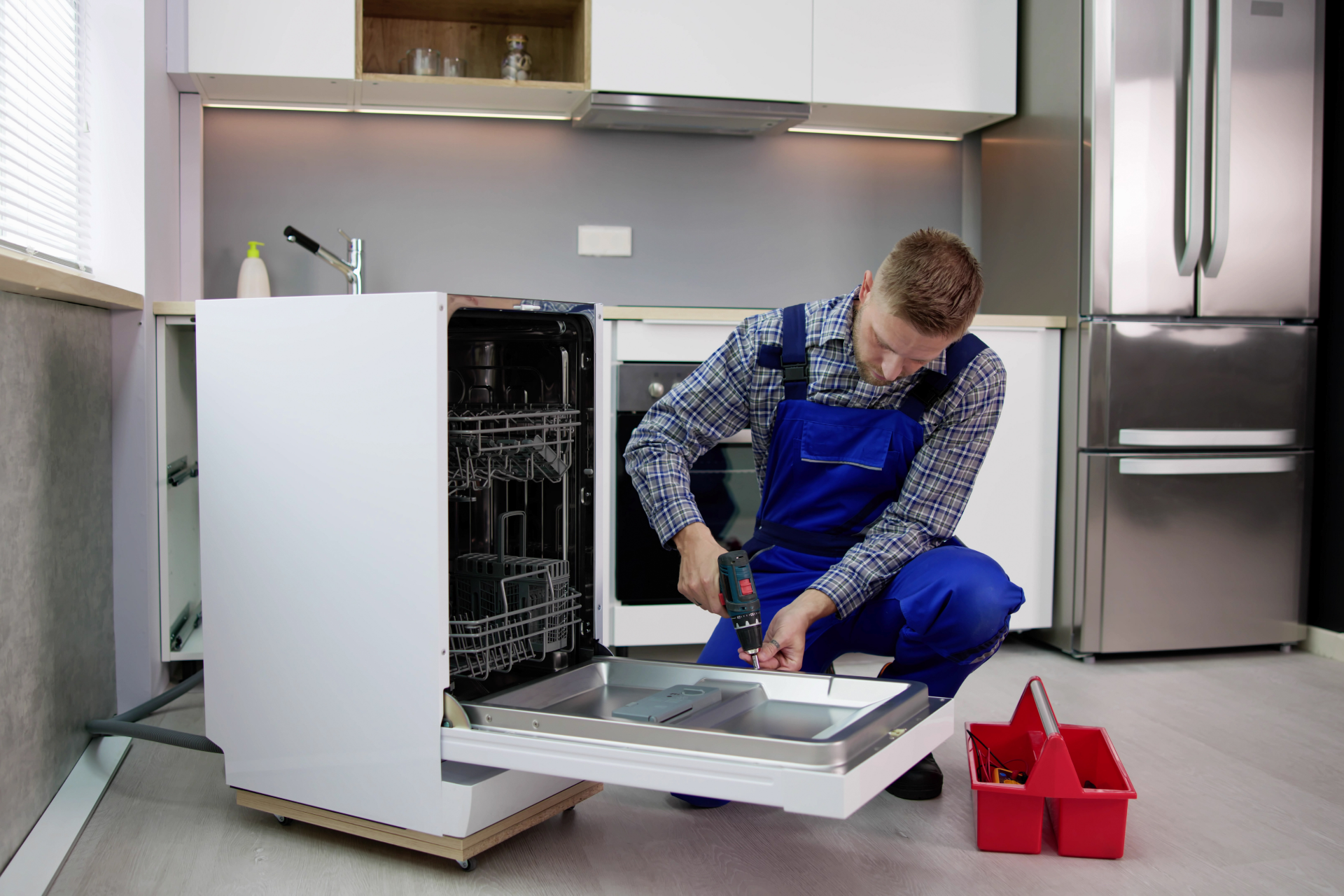 Should I Repair or Replace My Kitchen Appliance?